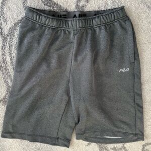 FILA - Gray shorts - Small